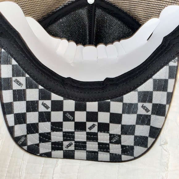 Set of two adjustable Vans trucker hats - Picture 11 of 13